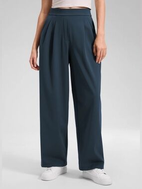 Walk the City Pocket Wide Leg Pant 29"